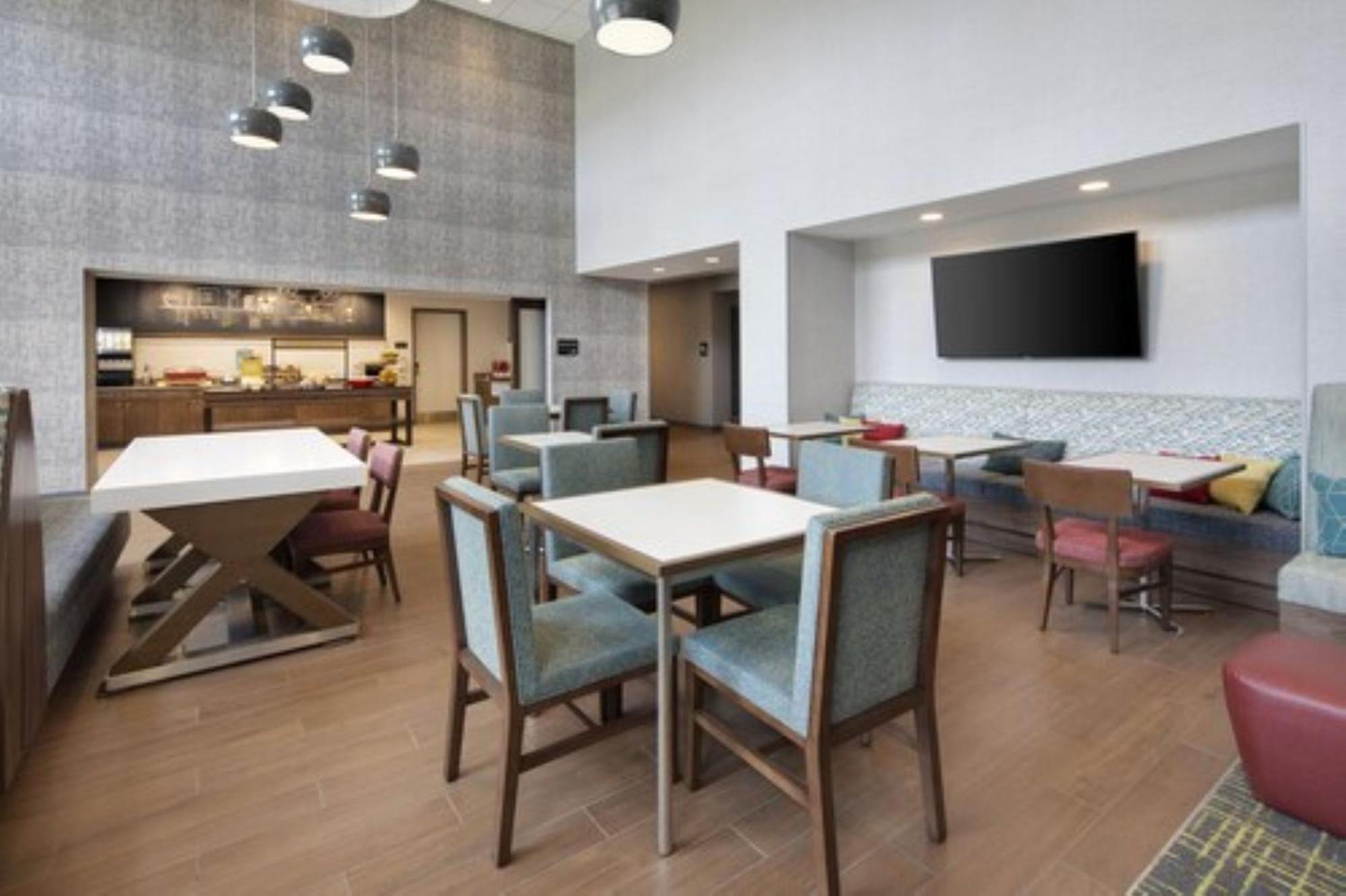 Hampton & Richmond Short Pump, Va Hotel Short Pump